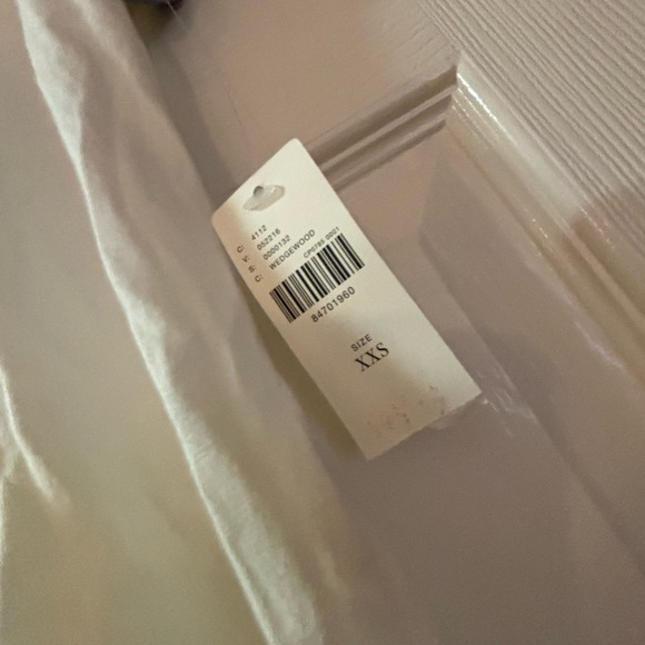 Anthropologie Pilcro White Graphic Tee - size xxs. NWT - Picture 3 of 4